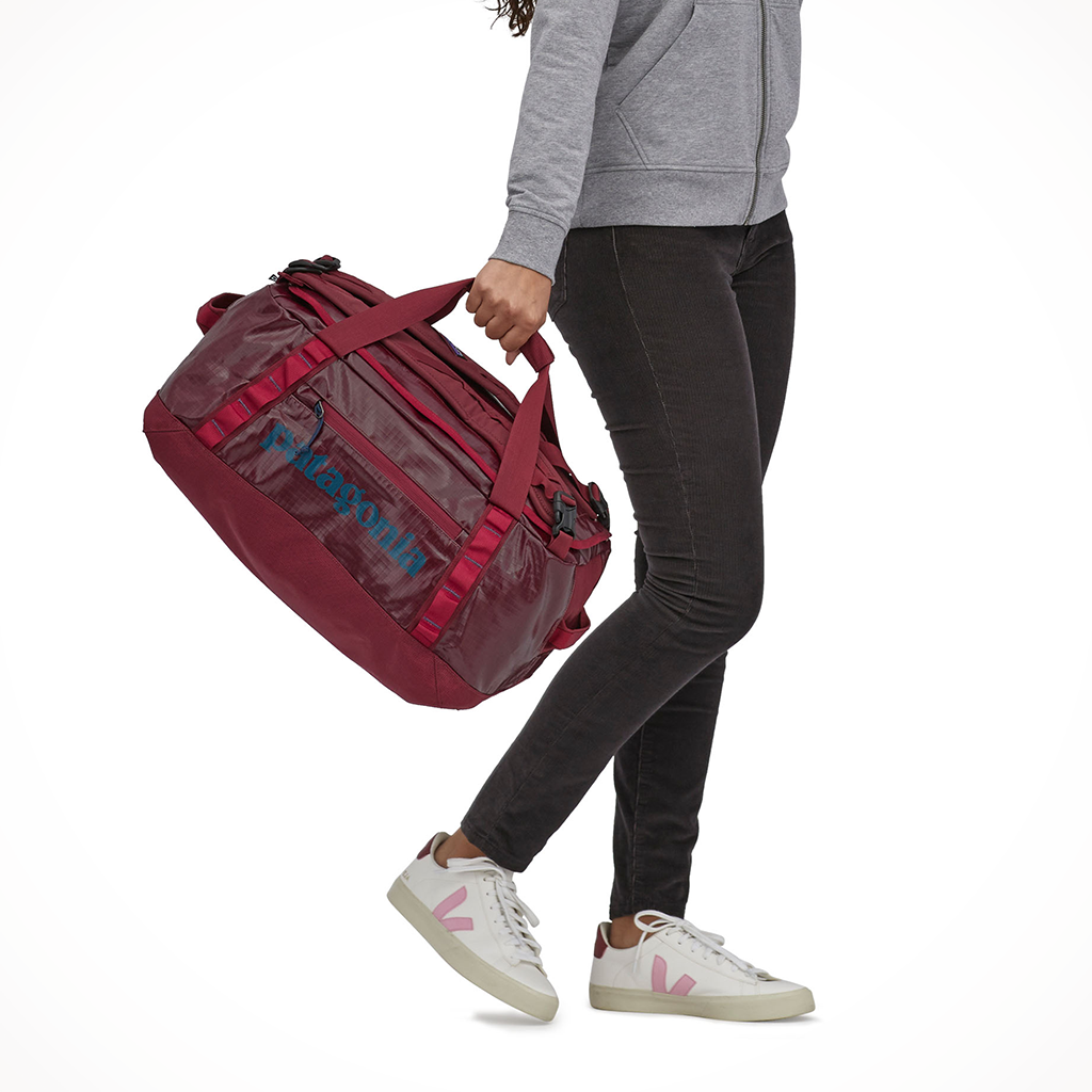 Camping-Duffel_Bags-Patagonia-Black_Hole_Duffel_40L-Wax_Red-Model_2